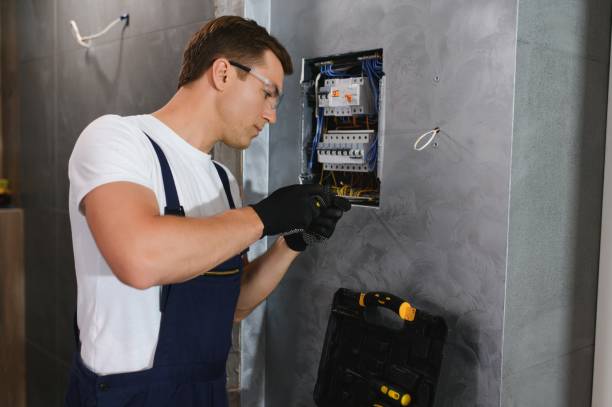 Best Emergency Electrical Repair  in Kerrville, TX